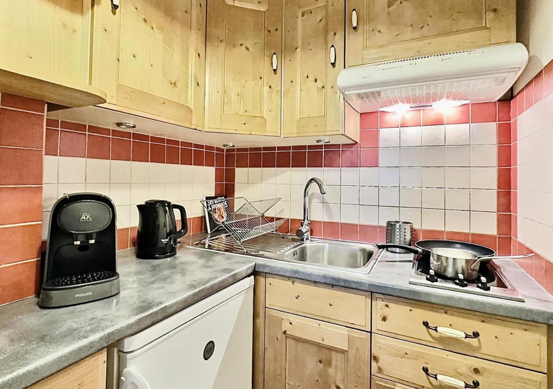 Residence Neige Et Soleil - Studio 4 Personnes A Tignes Au Pied Des Pistes Et Proche Des Commerces Dans Le Quartier Du Rosset. Studio Tres Bien Agence Avec Mae-1806 エクステリア 写真